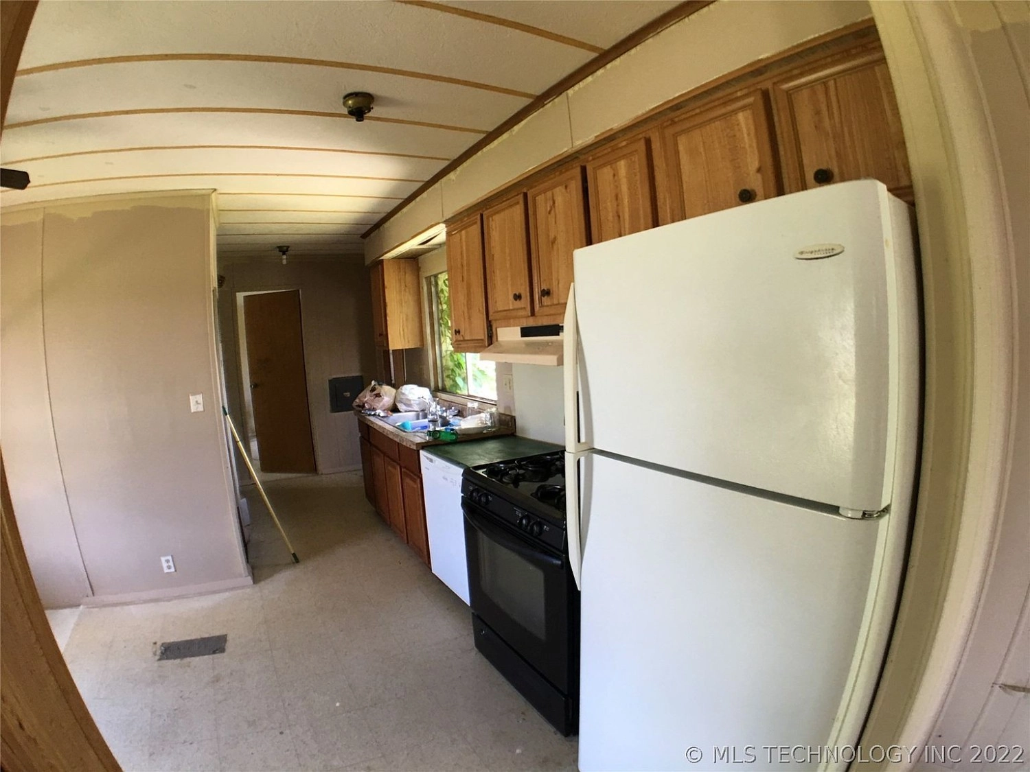 5885 W US Hwy 70 Street Mead OK - Kitchen