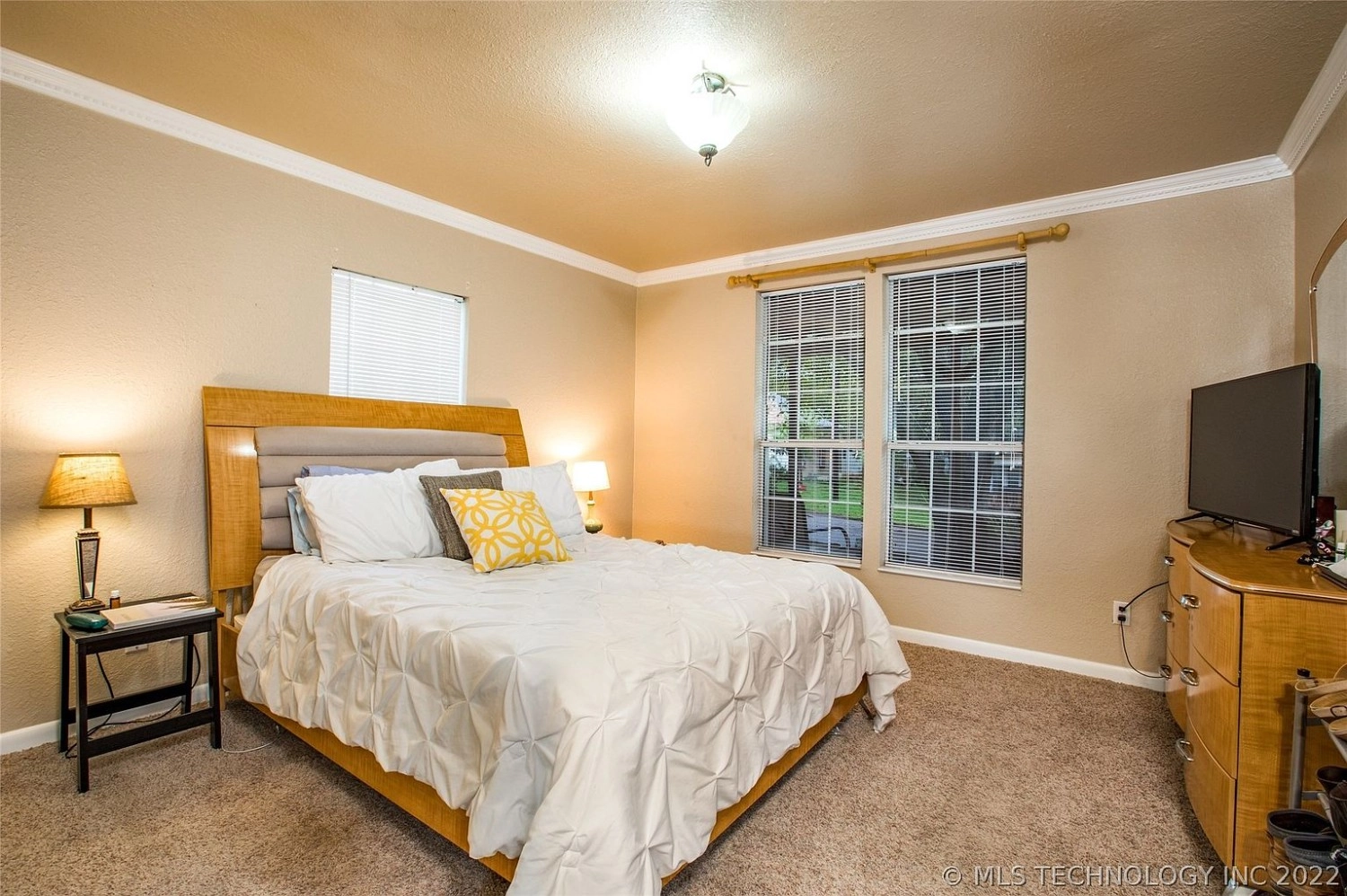 1012 N 2nd Avenue Durant OK - Bedroom