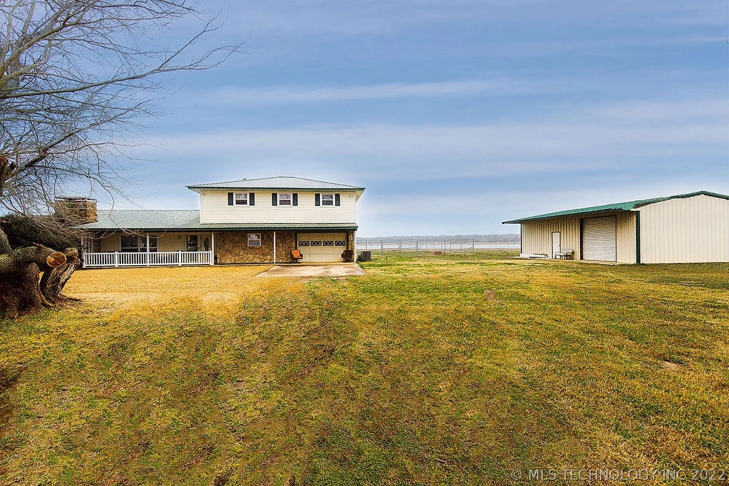 195 Byrd Store Road Hendrix OK - Home and acreage
