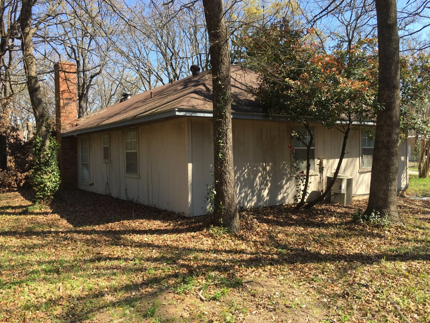 38 Hoot Loop, Cartwright OK - side of house