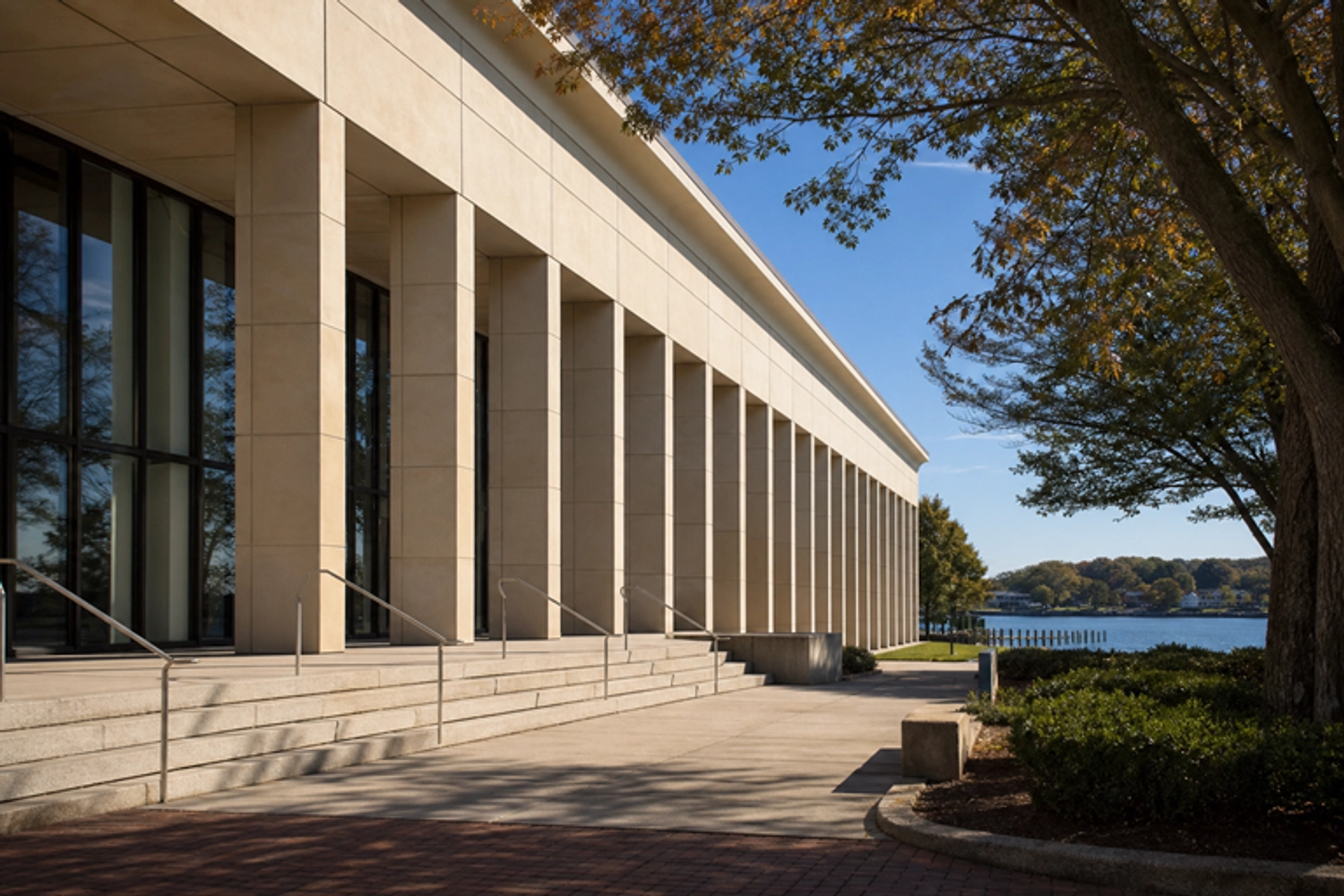 Should Great Neck Virginia Beach Sellers Accept a Contingent Offer
