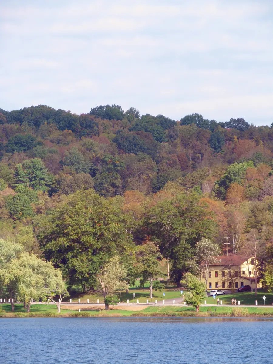 Scenic view of North Park Lake adjoining Wexford and Pine Township