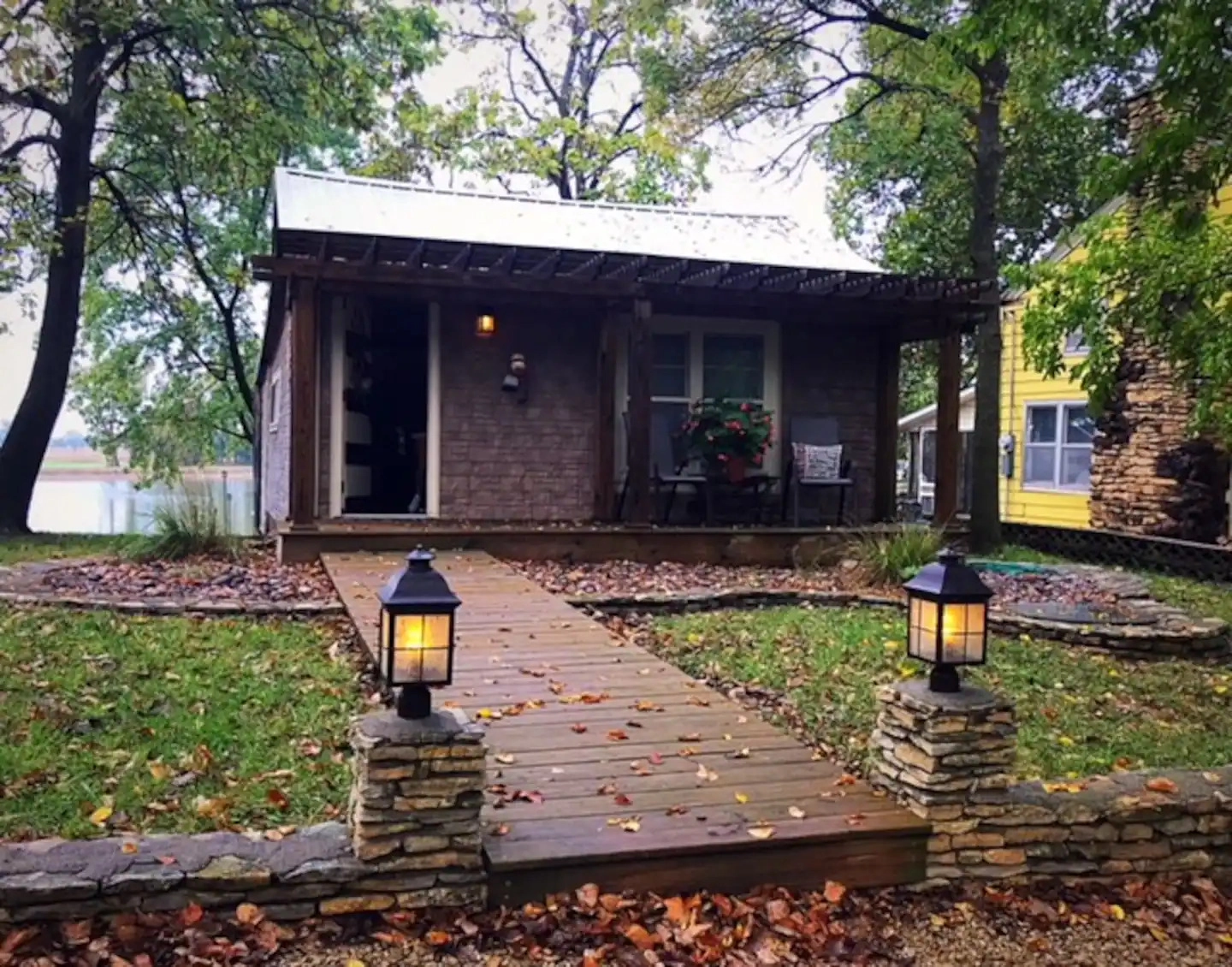 Abilene-Lake-Cabin