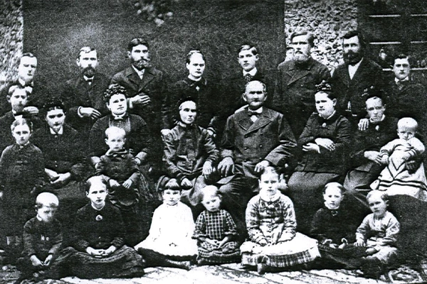 The Warkentin Family An old photo of a large group of people, the Warkentin Family