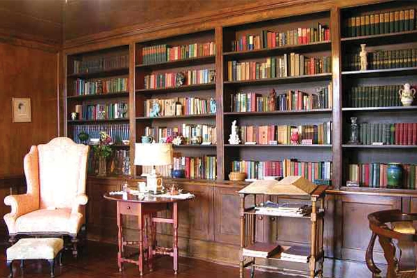Brown Mansion 3 Interior shot of the library in the Brown Mansion