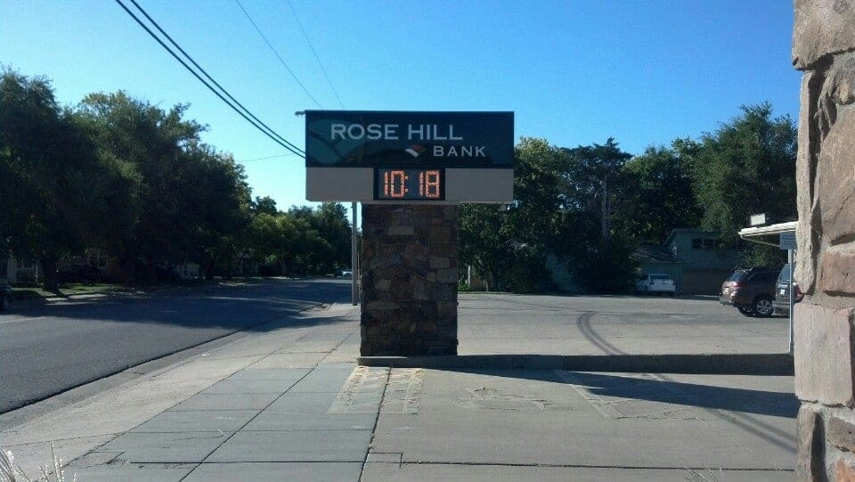 Rose Hill, KS Banks