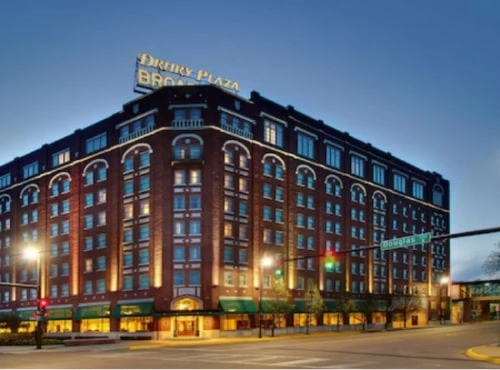Hotels Near Popular Attractions in Wichita