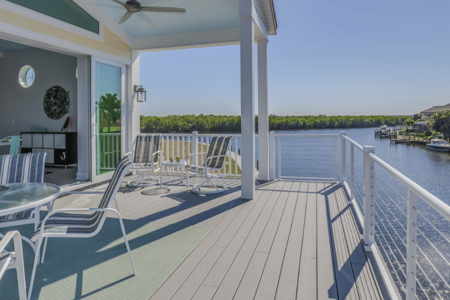 10 Pros and Cons of Buying a Waterfront Home