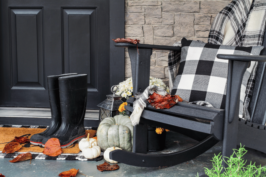 Fall Curb Appeal: Boosting Your Home's Exterior