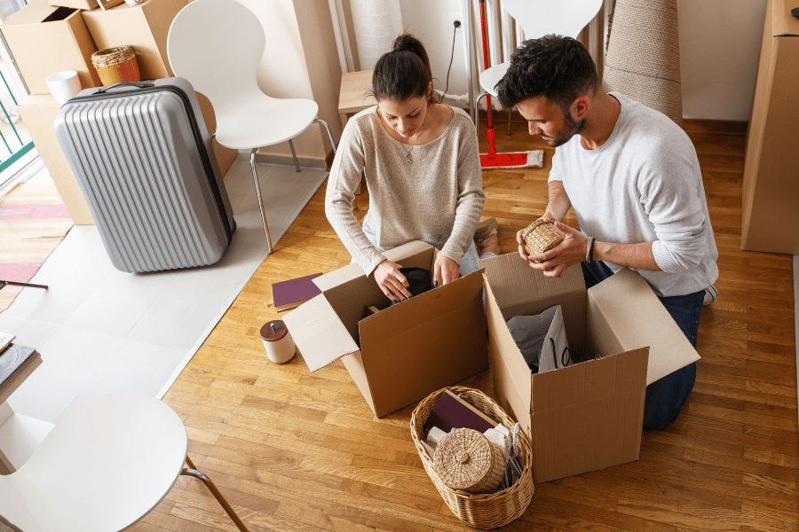 couple packing for a move cross-country