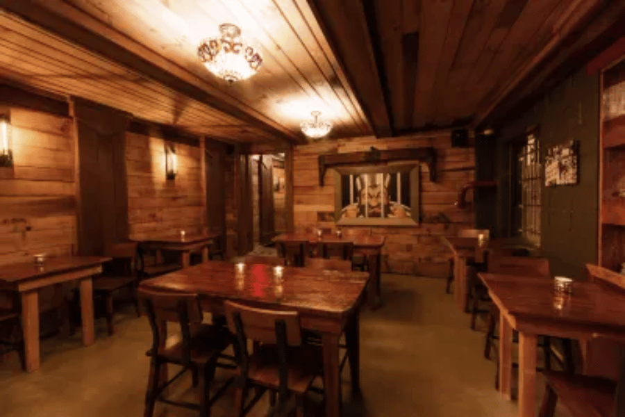 the slammer dining room 