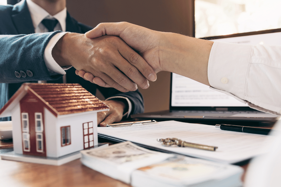 Real estate deal with agent
