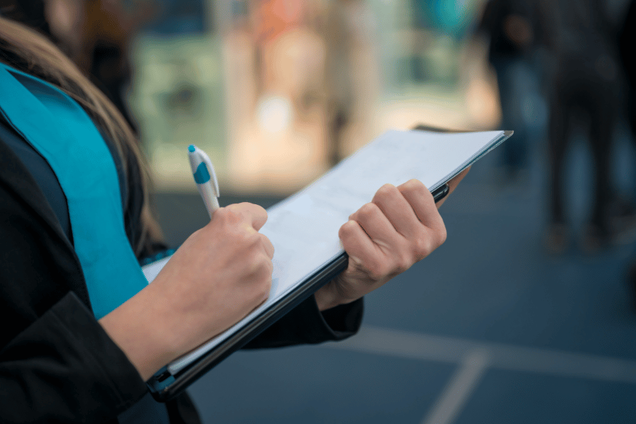 Conduct a walk through to create a good seller checklist