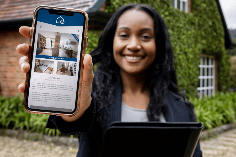 Agent finding the perfect home for their client
